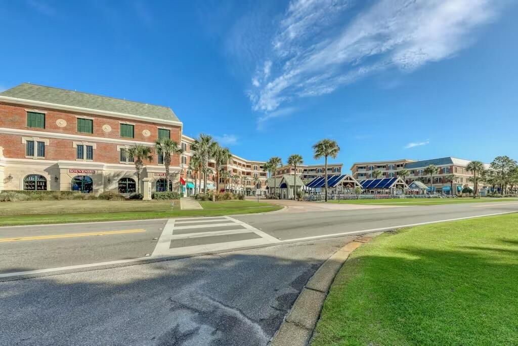 10343 East County Highway 30A, Unit 328 Inlet Beach, FL 32413 - Photo 13 of 16 a view of building with lot of trees