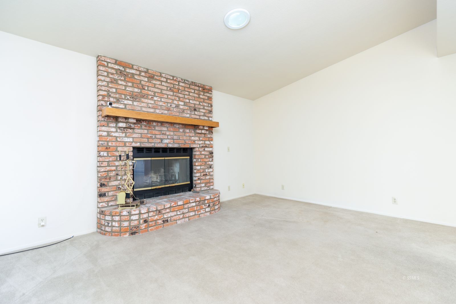 317 East Haloid Avenue Ridgecrest, CA 93555 - Photo 13 of 29
