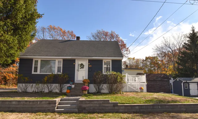 $529,000 | 4 Summit Street, South Portland, ME 04106