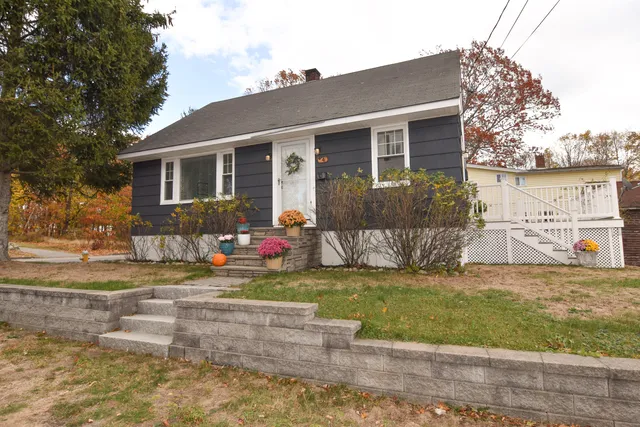 $529,000 | 4 Summit Street, South Portland, ME 04106