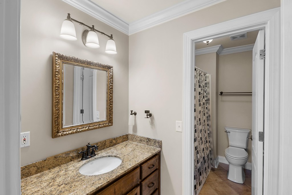 647 Westbrook Road Dothan, AL 36303 - Photo 11 of 60