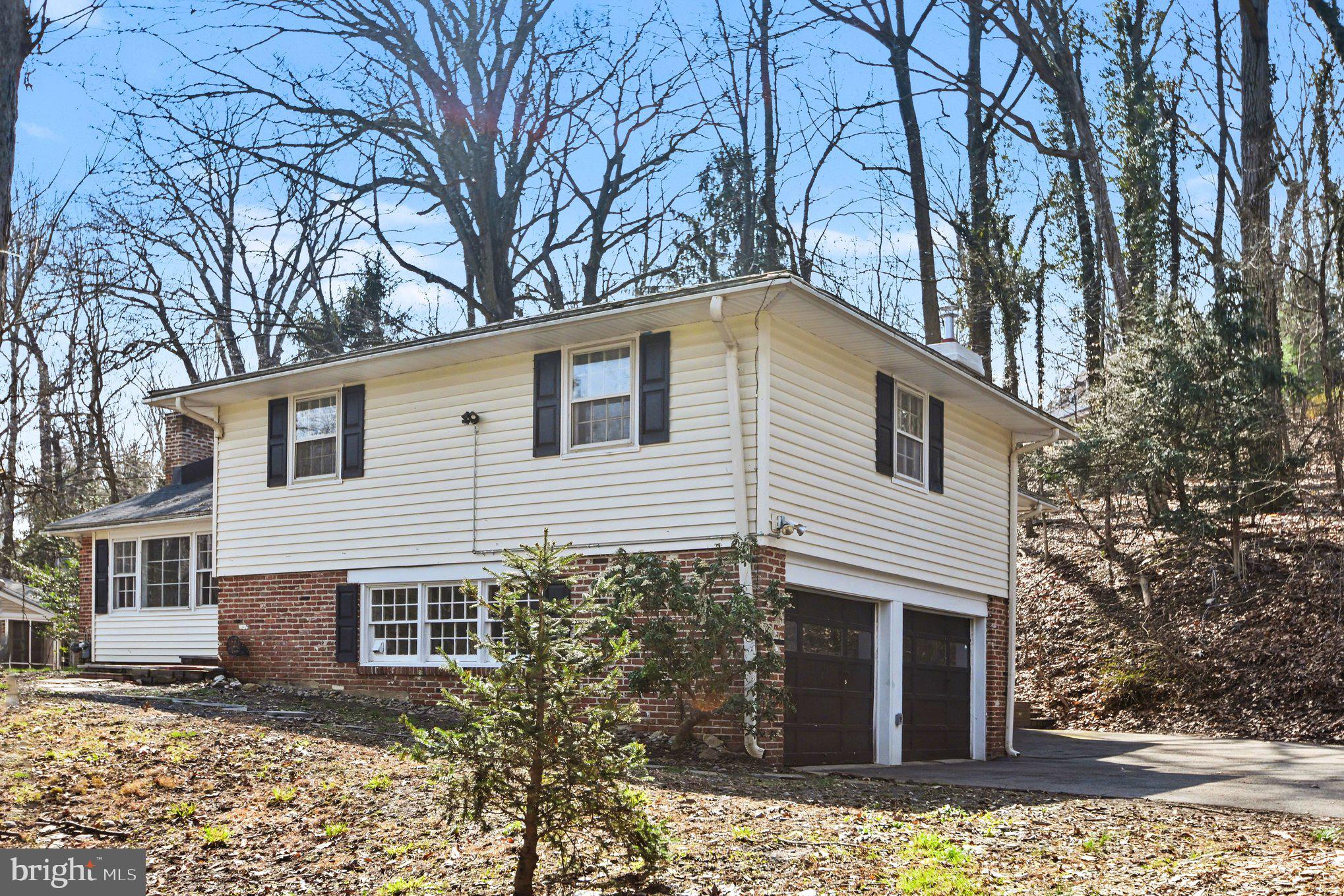 542 Upper Weadley Road Wayne, PA 19087 - Photo 5 of 49