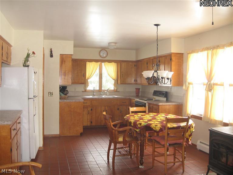 14405 Burton-Windsor Road Burton, OH 44021 - Photo 2 of 20