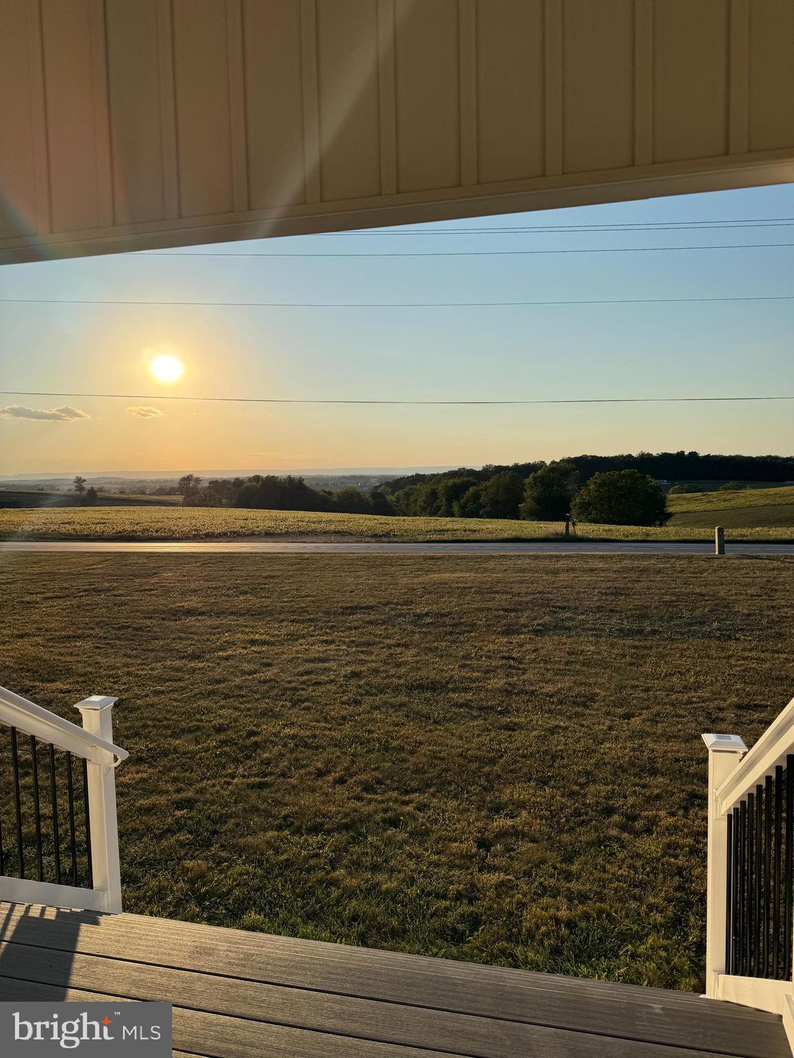 14901 New Windsor Road New Windsor, MD 21776 - Photo 2 of 75 a view of an ocean