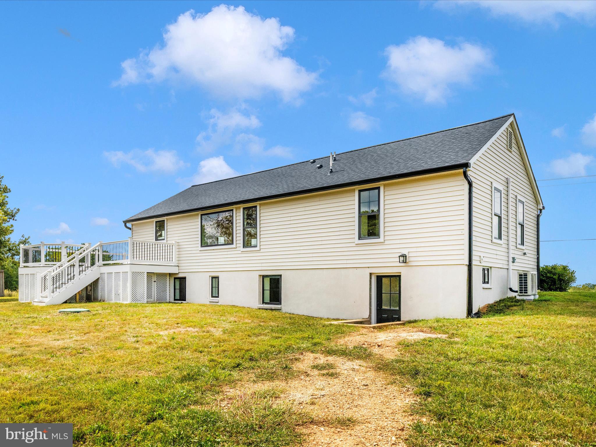 14901 New Windsor Road New Windsor, MD 21776 - Photo 46 of 75 Exterior Back