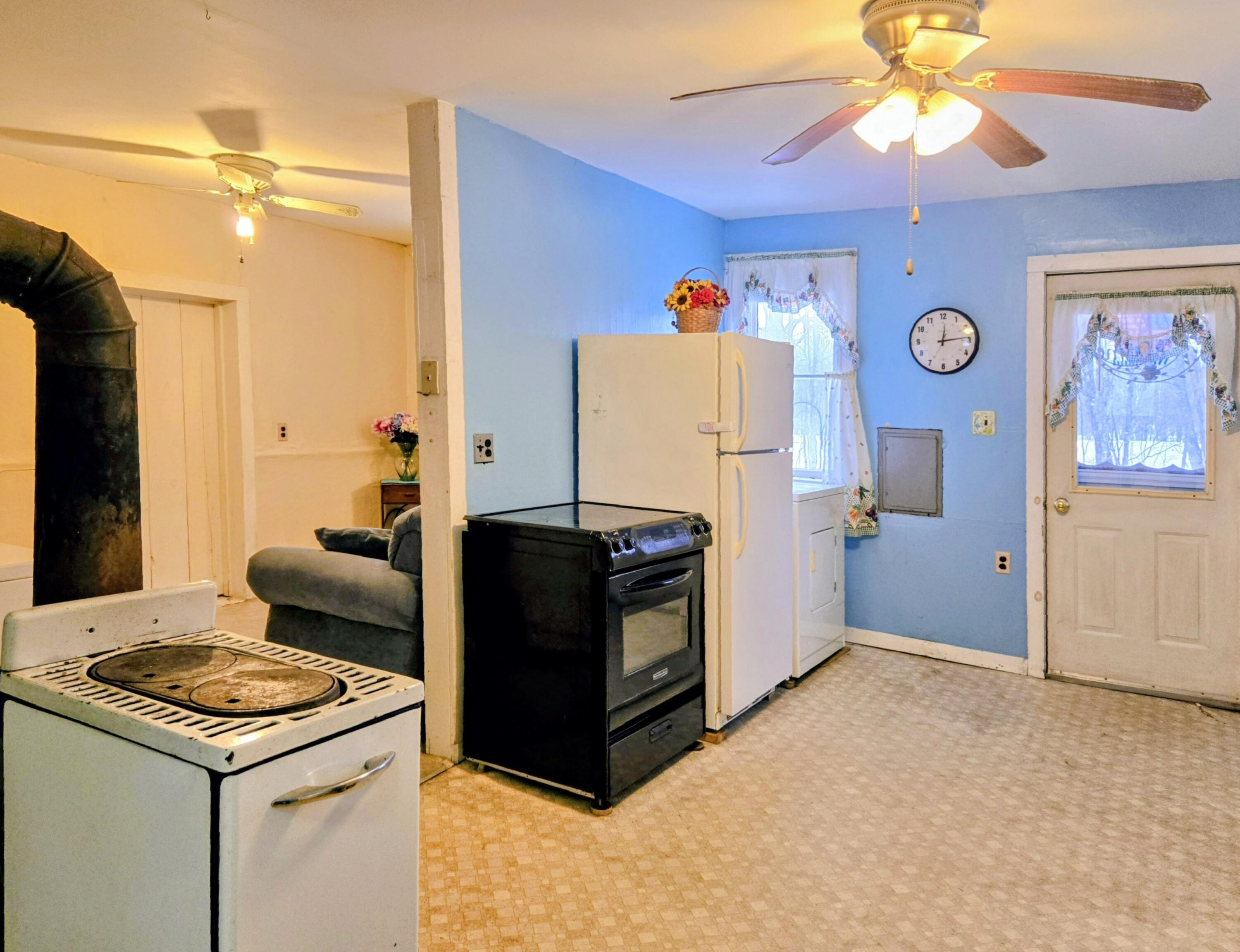 372 River Road Avon, ME 04966 - Photo 15 of 33 372 River Road