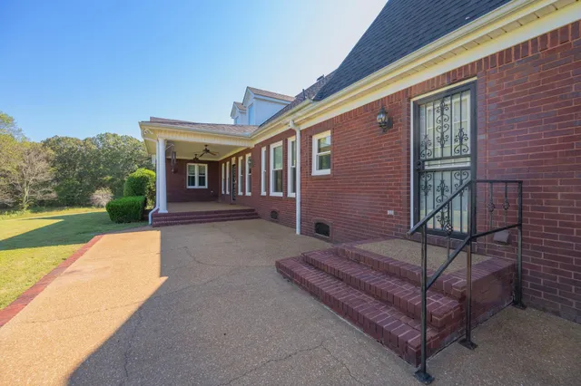 $789,900 | 599 DT Vise Loop, Parsons, TN 38363