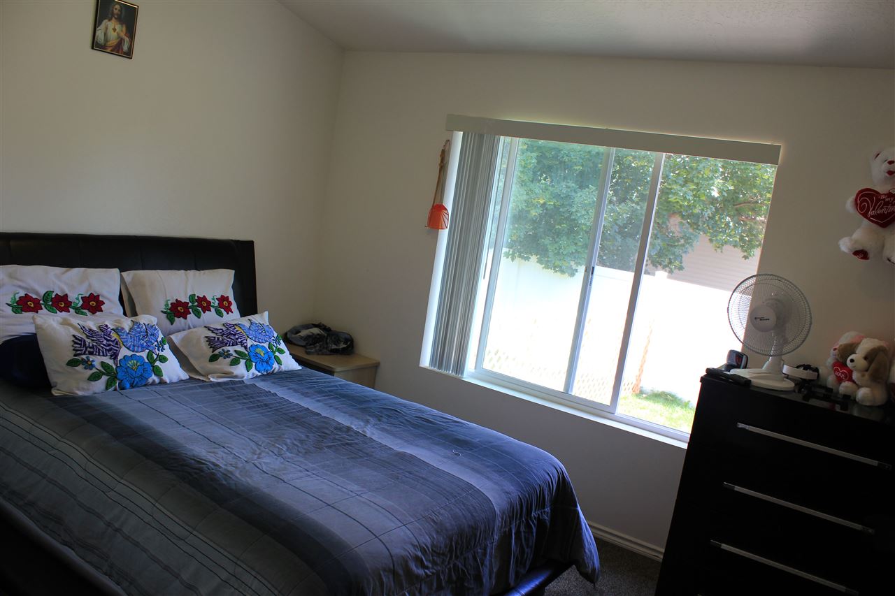 621 South Bowdish Road Spokane, WA 99206 - Photo 6 of 15