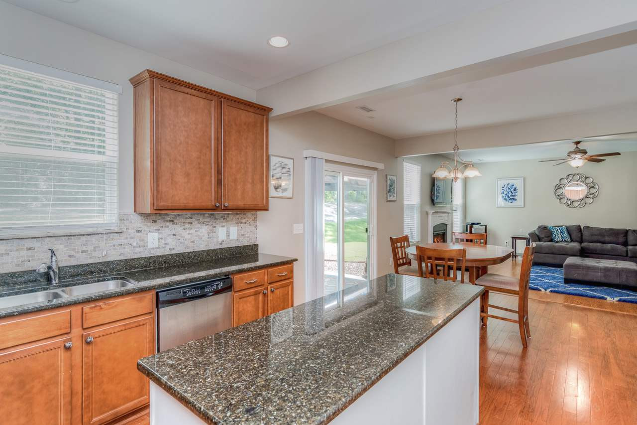 1505 Willowcrest Road Durham, NC 27703 - Photo 8 of 23 Kitchen