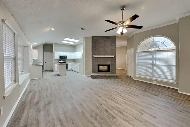 $2,475 | 1516 Mission Ridge Trail, Carrollton, TX 75007