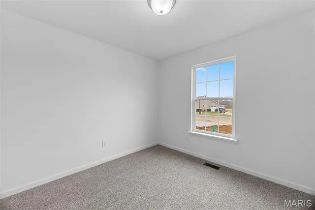 $305,000 | 906 Gimli Lane, Wright City, MO 63390