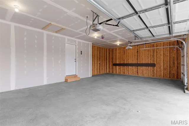 $305,000 | 906 Gimli Lane, Wright City, MO 63390