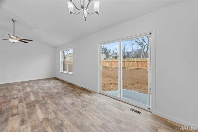 $305,000 | 906 Gimli Lane, Wright City, MO 63390