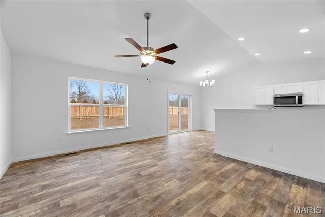 $305,000 | 906 Gimli Lane, Wright City, MO 63390