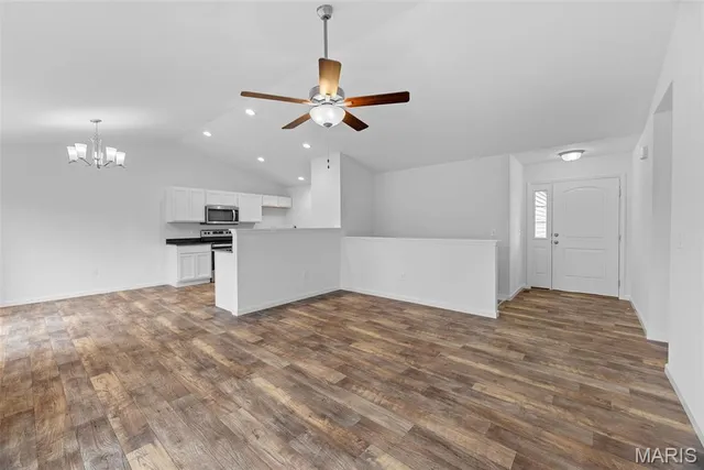 $305,000 | 906 Gimli Lane, Wright City, MO 63390