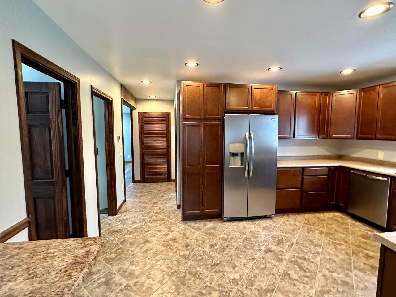 1121 North Stevens Street Rhinelander, WI 54501 - Photo 5 of 18 Gallery Image 5