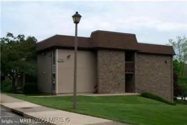 $2,000 | 5823 Royal Ridge Drive, Unit D, Springfield, VA 22152