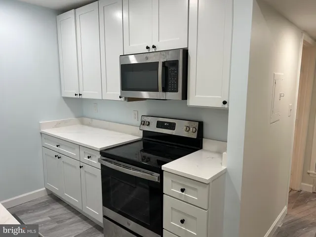 $2,000 | 5823 Royal Ridge Drive, Unit D, Springfield, VA 22152