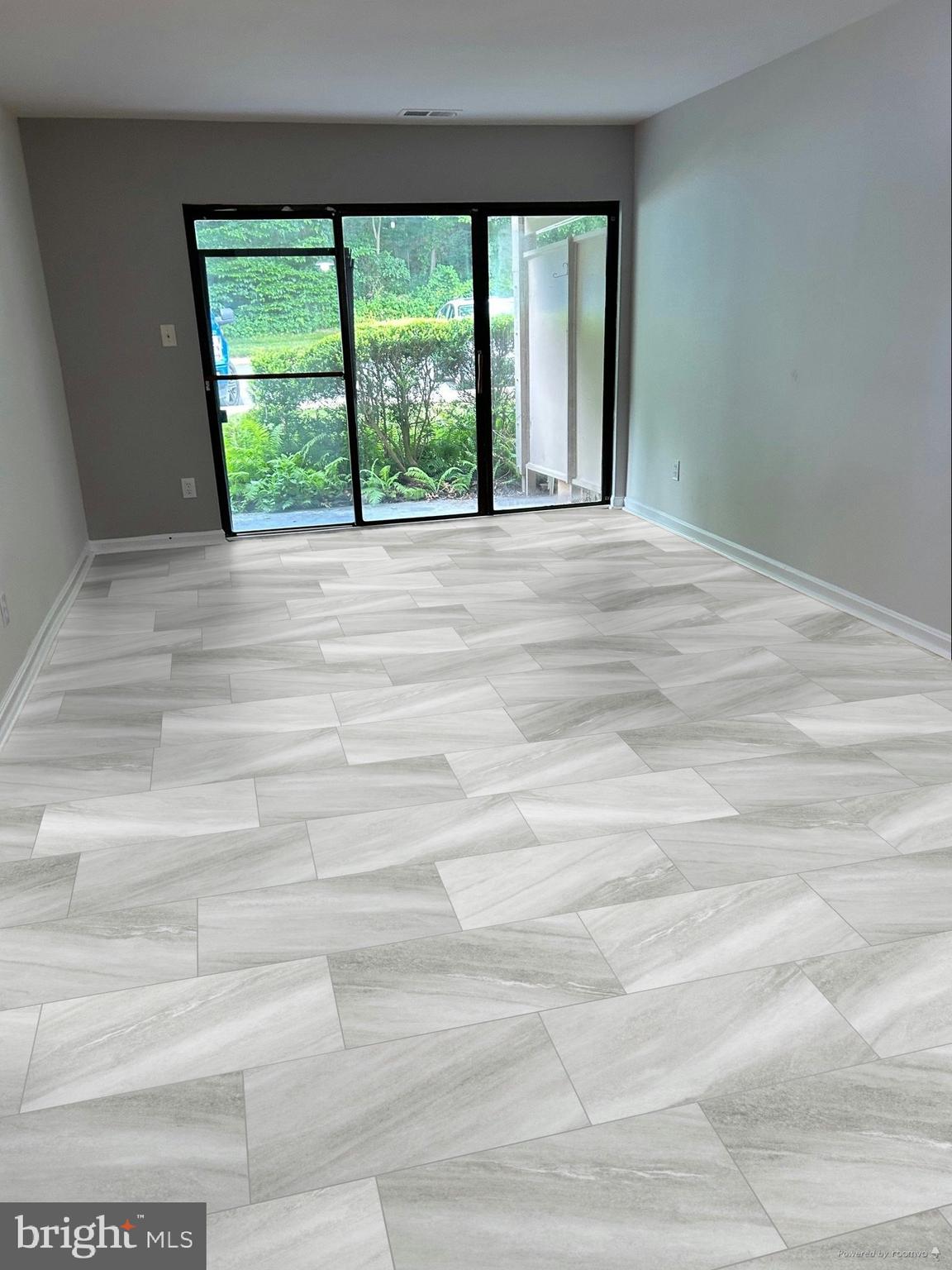 5823 Royal Ridge Drive, Unit D Springfield, VA 22152 - Photo 7 of 12