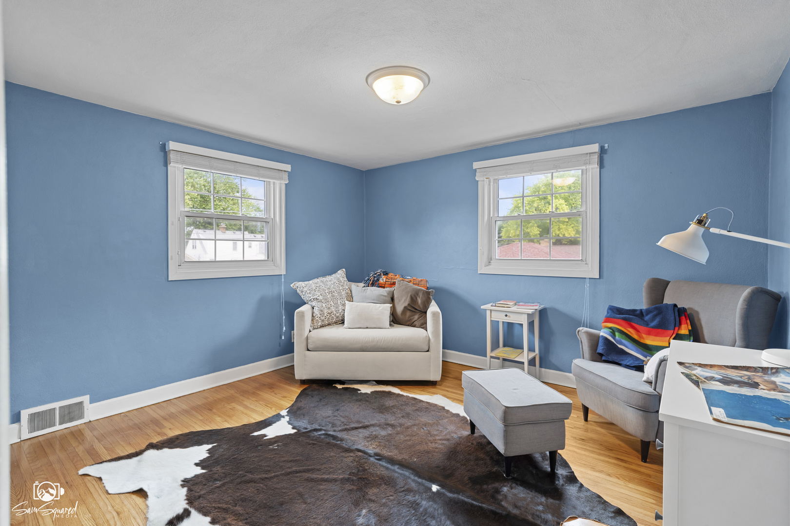 515 Cornelia Street Joliet, IL 60435 - Photo 24 of 28 a living room with furniture and a window