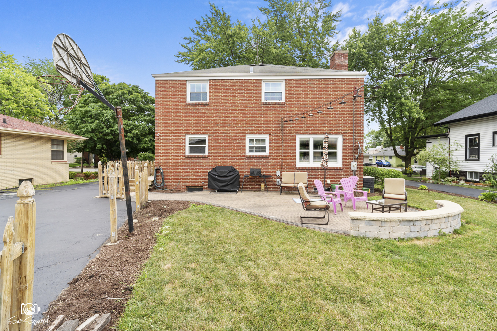 515 Cornelia Street Joliet, IL 60435 - Photo 6 of 28 a view of a house with backyard and sitting area