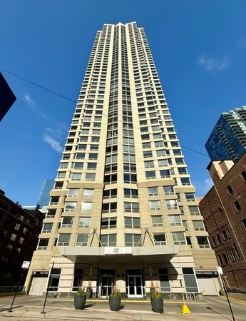 $260,000 | 440 North Wabash Avenue, Unit 1008, Chicago, IL 60611