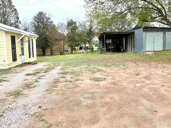 $1,500 | 708 Avenue South, Marble Falls, TX 78654