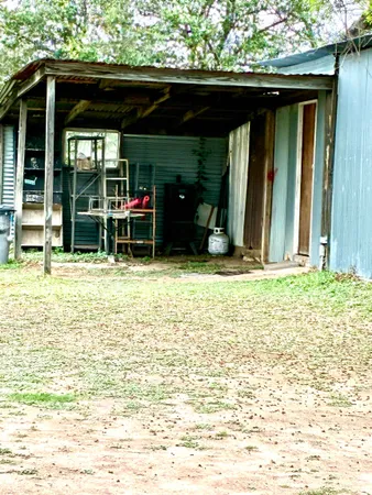 $1,500 | 708 Avenue South, Marble Falls, TX 78654