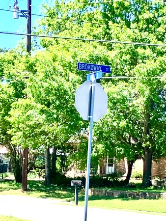 $1,500 | 708 Avenue South, Marble Falls, TX 78654