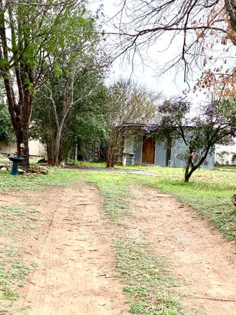 $1,500 | 708 Avenue South, Marble Falls, TX 78654