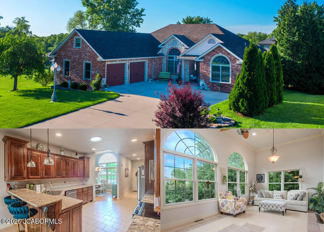 325 Spring Ave, Holts Summit MO