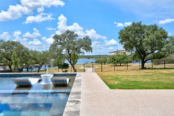 $1,850,000 | 2912 Patriot Drive, Lago Vista, TX 78645