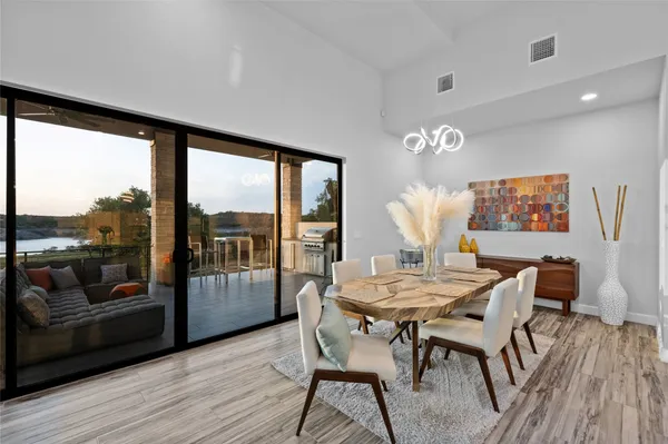 $1,850,000 | 2912 Patriot Drive, Lago Vista, TX 78645