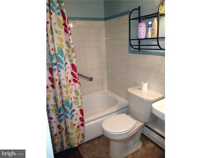 300 Heathcliffe Road Abington, PA 19006 - Photo 14 of 17