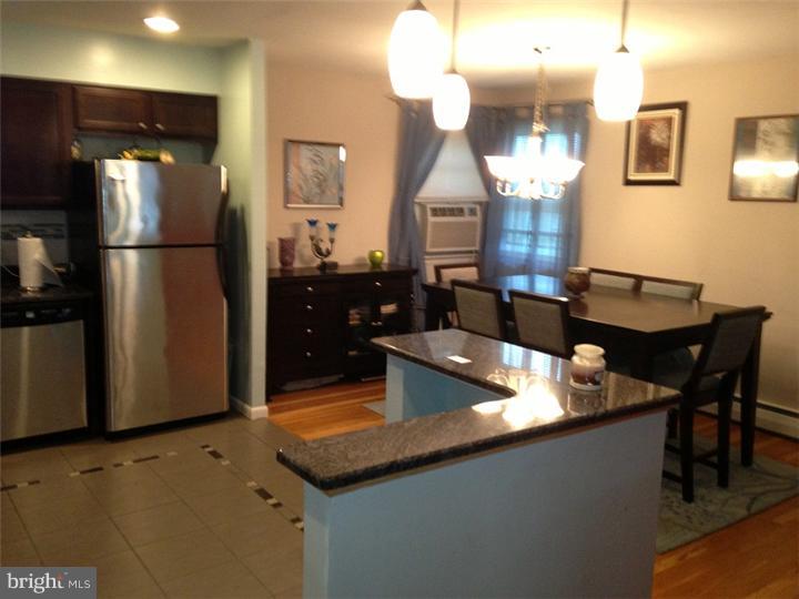 300 Heathcliffe Road Abington, PA 19006 - Photo 6 of 17