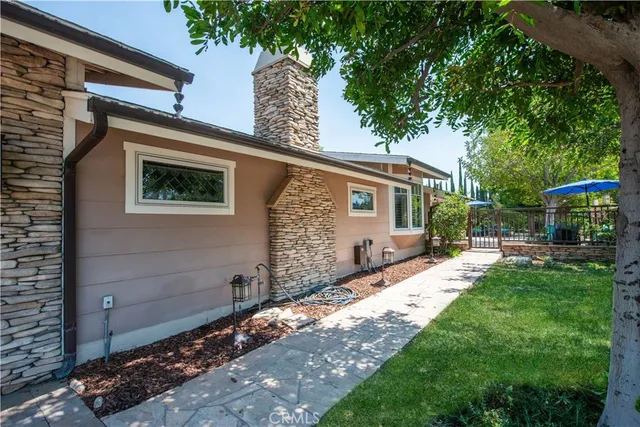 $2,149,999 | 16426 Knollwood Drive, Granada Hills, CA 91344