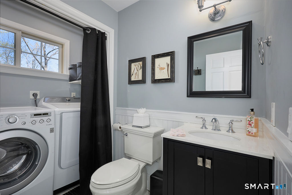 19 Evergreen Place Ridgefield, CT 06877 - Photo 14 of 36