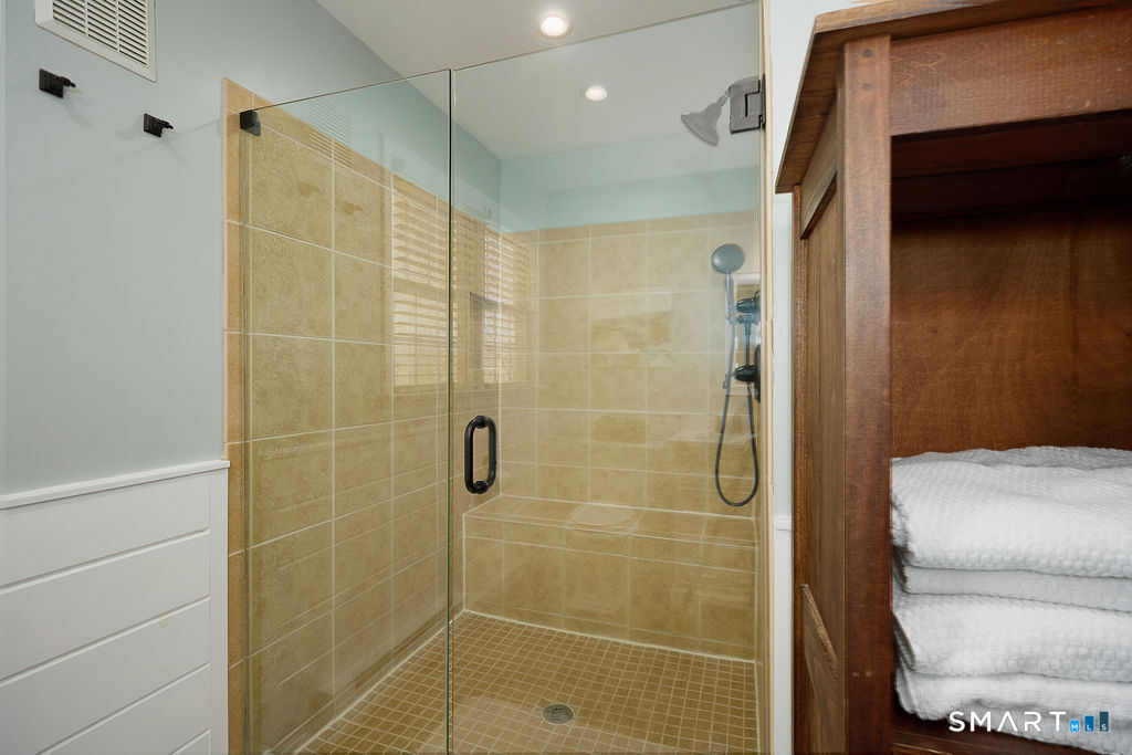 19 Evergreen Place Ridgefield, CT 06877 - Photo 21 of 36