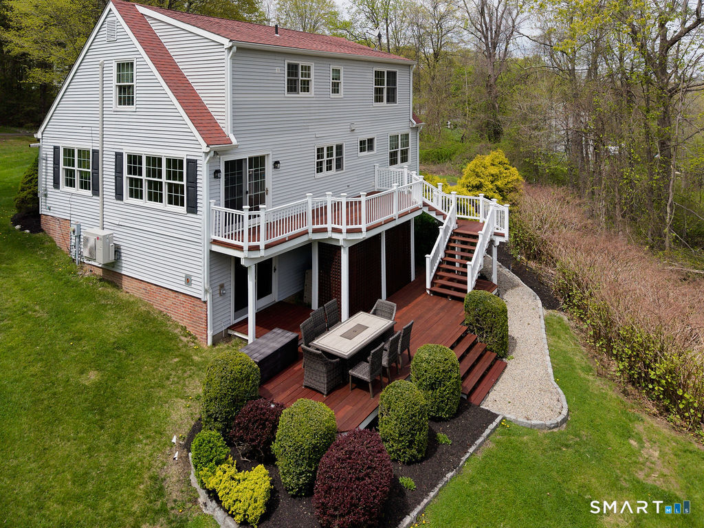 19 Evergreen Place Ridgefield, CT 06877 - Photo 33 of 36
