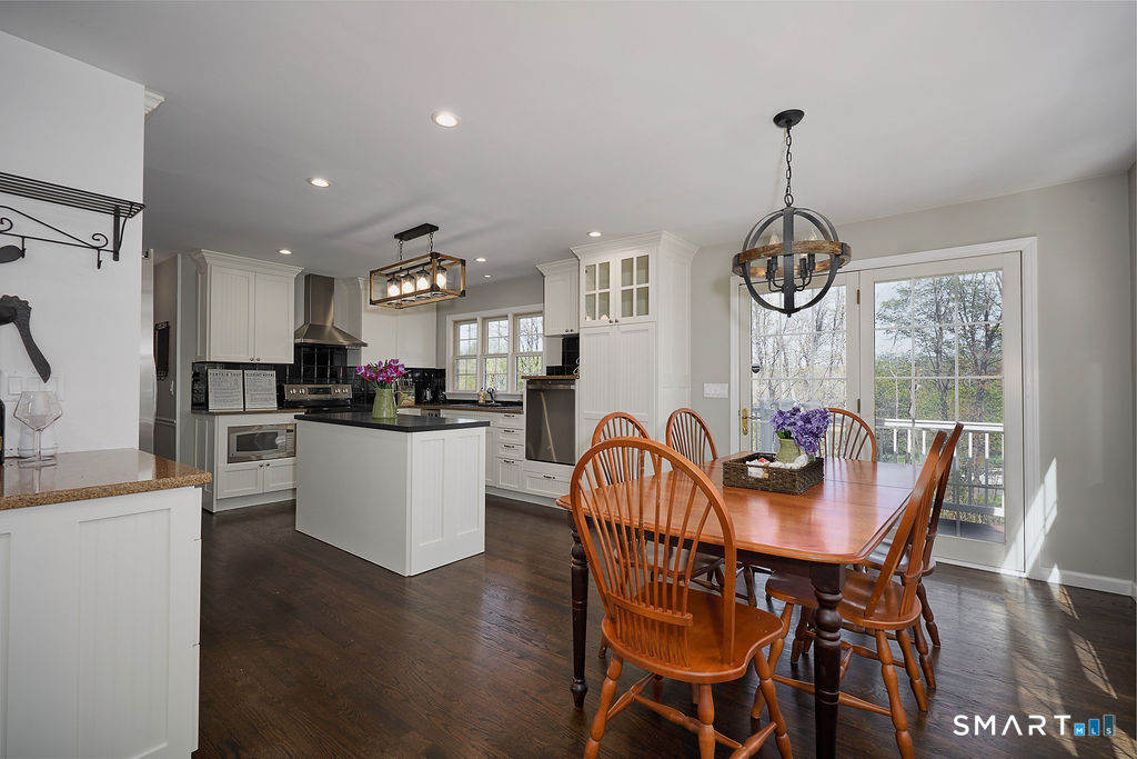 19 Evergreen Place Ridgefield, CT 06877 - Photo 10 of 36