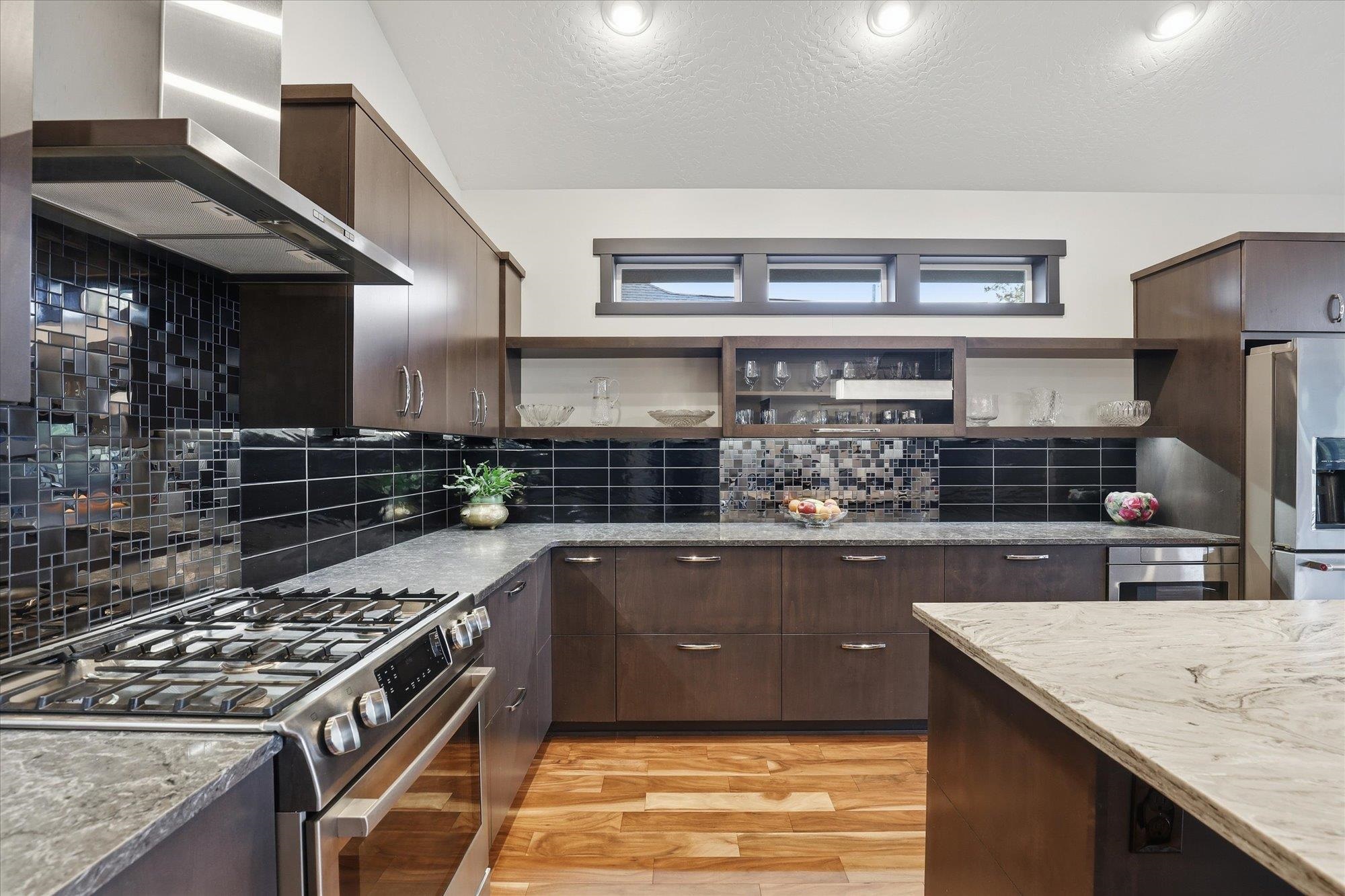 2121 East Cherry Tree Lane Spokane, WA 99203 - Photo 11 of 39