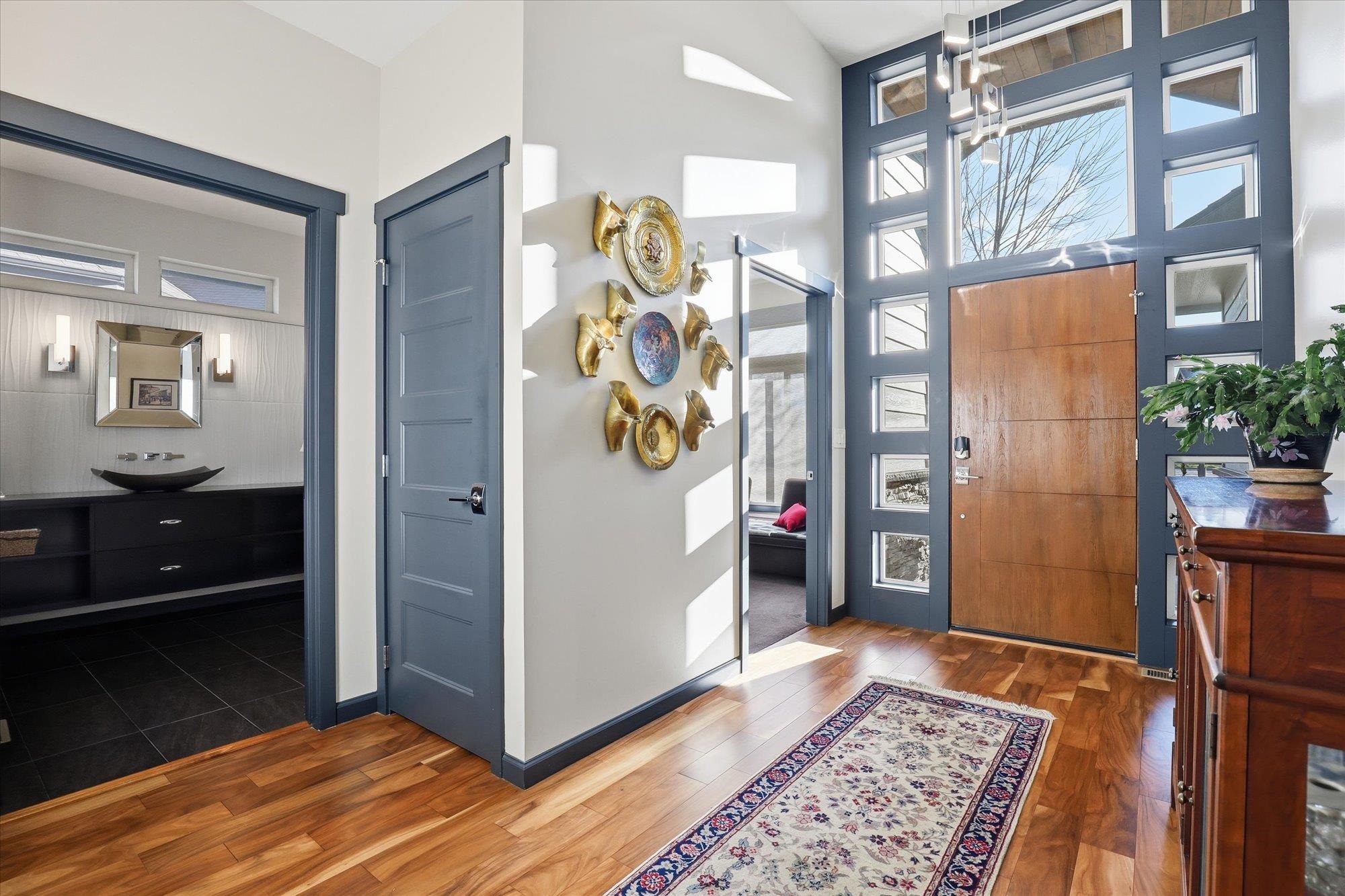 2121 East Cherry Tree Lane Spokane, WA 99203 - Photo 3 of 39