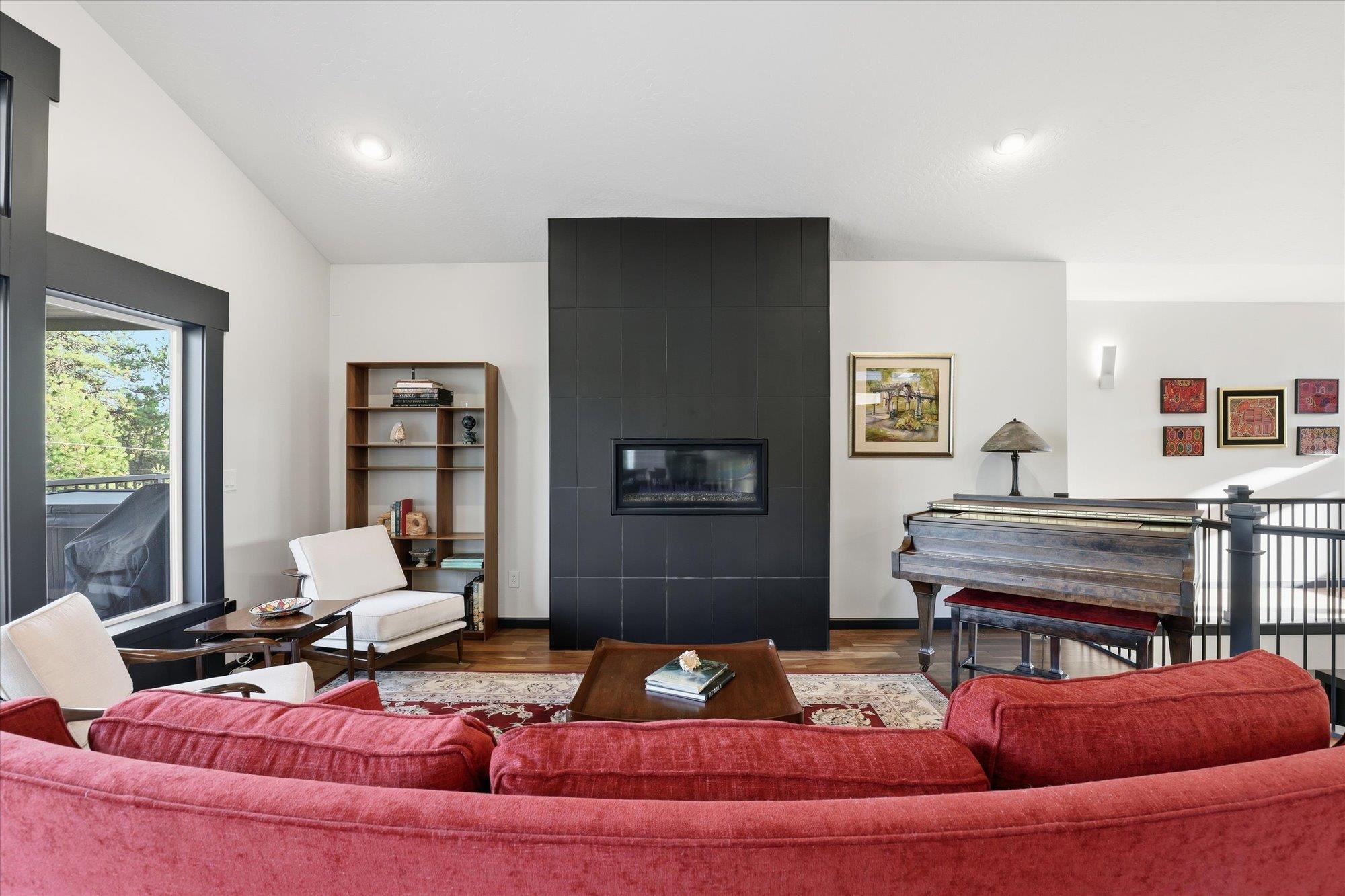 2121 East Cherry Tree Lane Spokane, WA 99203 - Photo 6 of 39