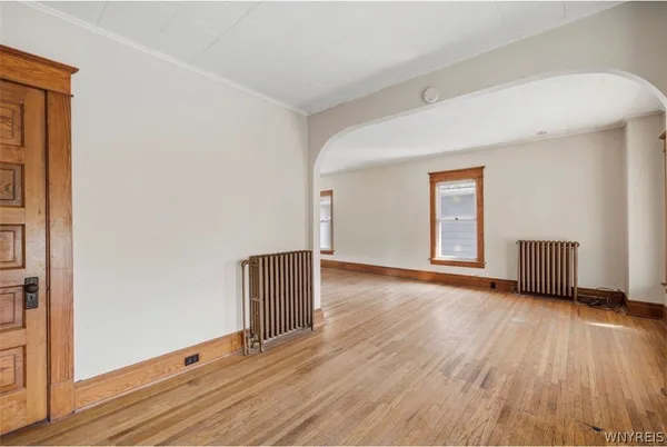 $1,300 | 1067 Tonawanda Street, Buffalo, NY 14207