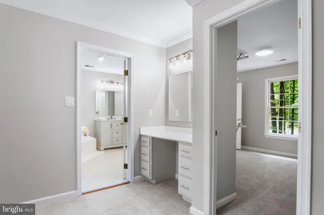 $949,900 | 10201 Leatherleaf Court, Manassas, VA 20111