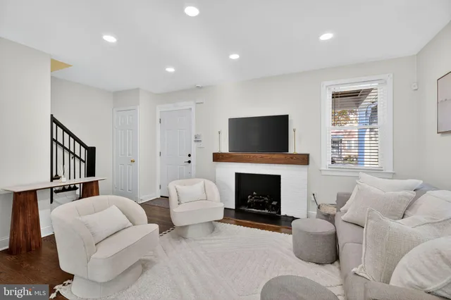 $3,300 | 3947 S Street Southeast, Washington, DC 20020