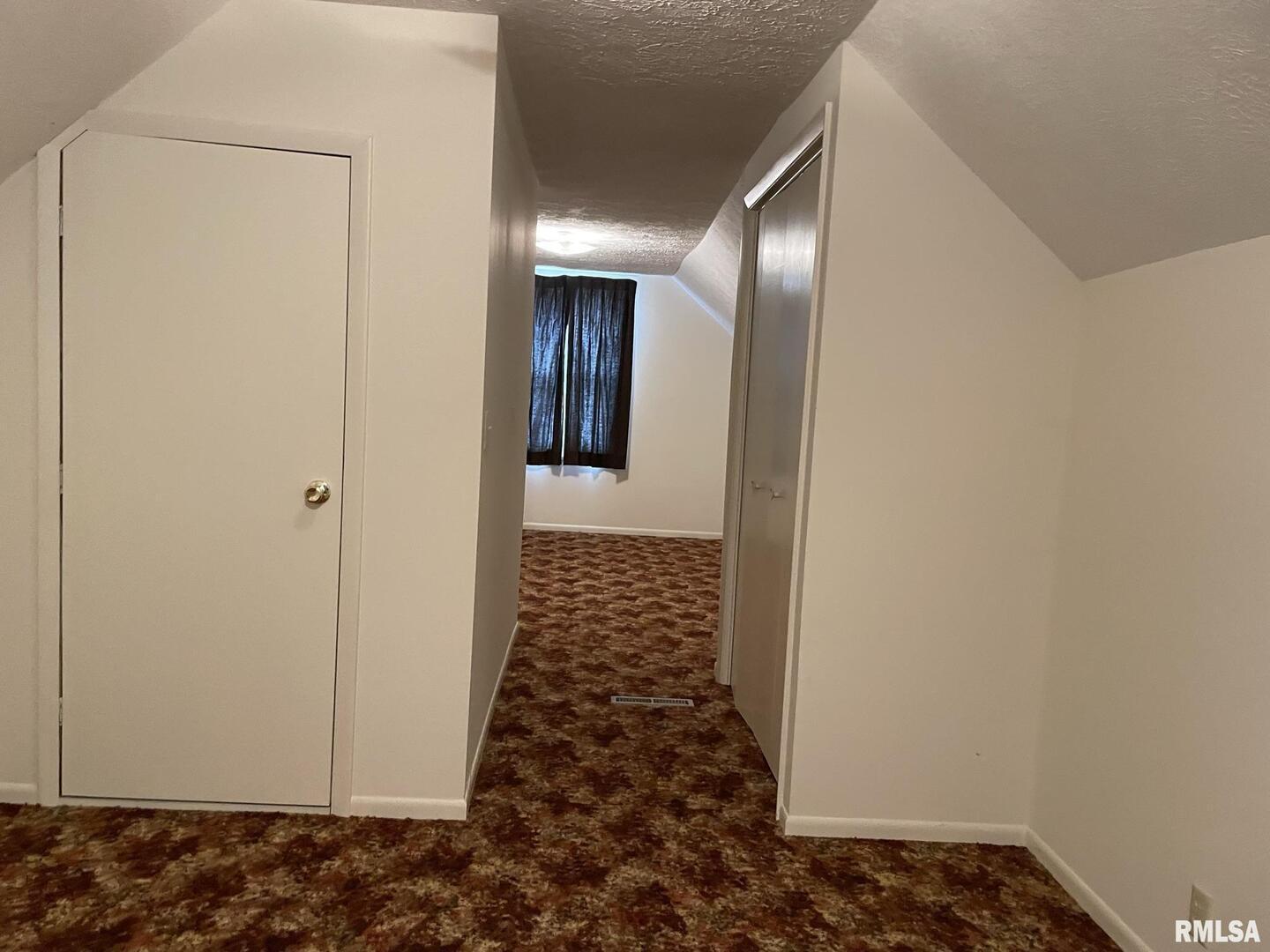 2206 Pacific Street Davenport, IA 52804 - Photo 12 of 18