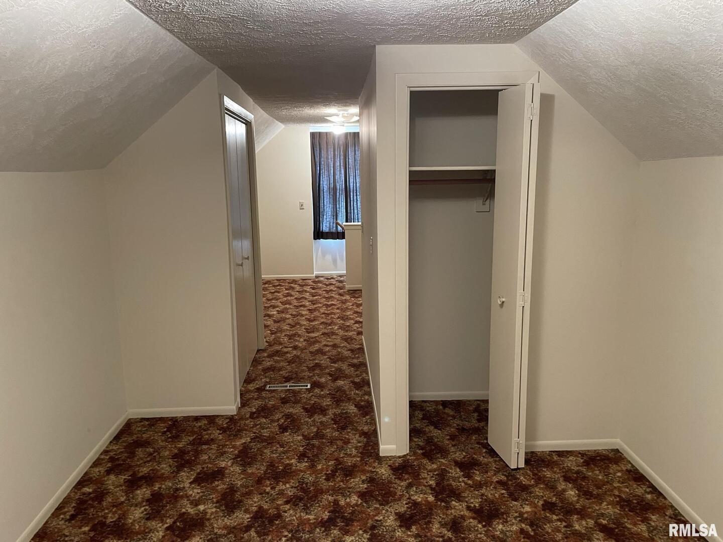 2206 Pacific Street Davenport, IA 52804 - Photo 14 of 18