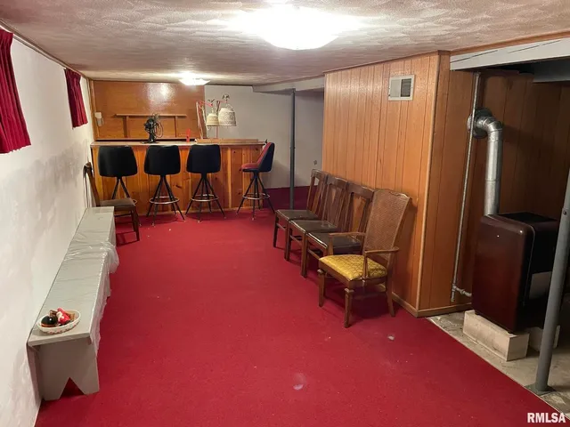 $1,100 | 2206 Pacific Street, Davenport, IA 52804