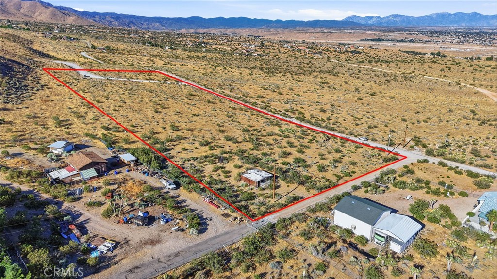8255 Kiowa Road Apple Valley, CA 92308 - Photo 8 of 9